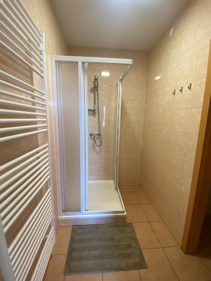 Hostel Годонін Екстер'єр фото