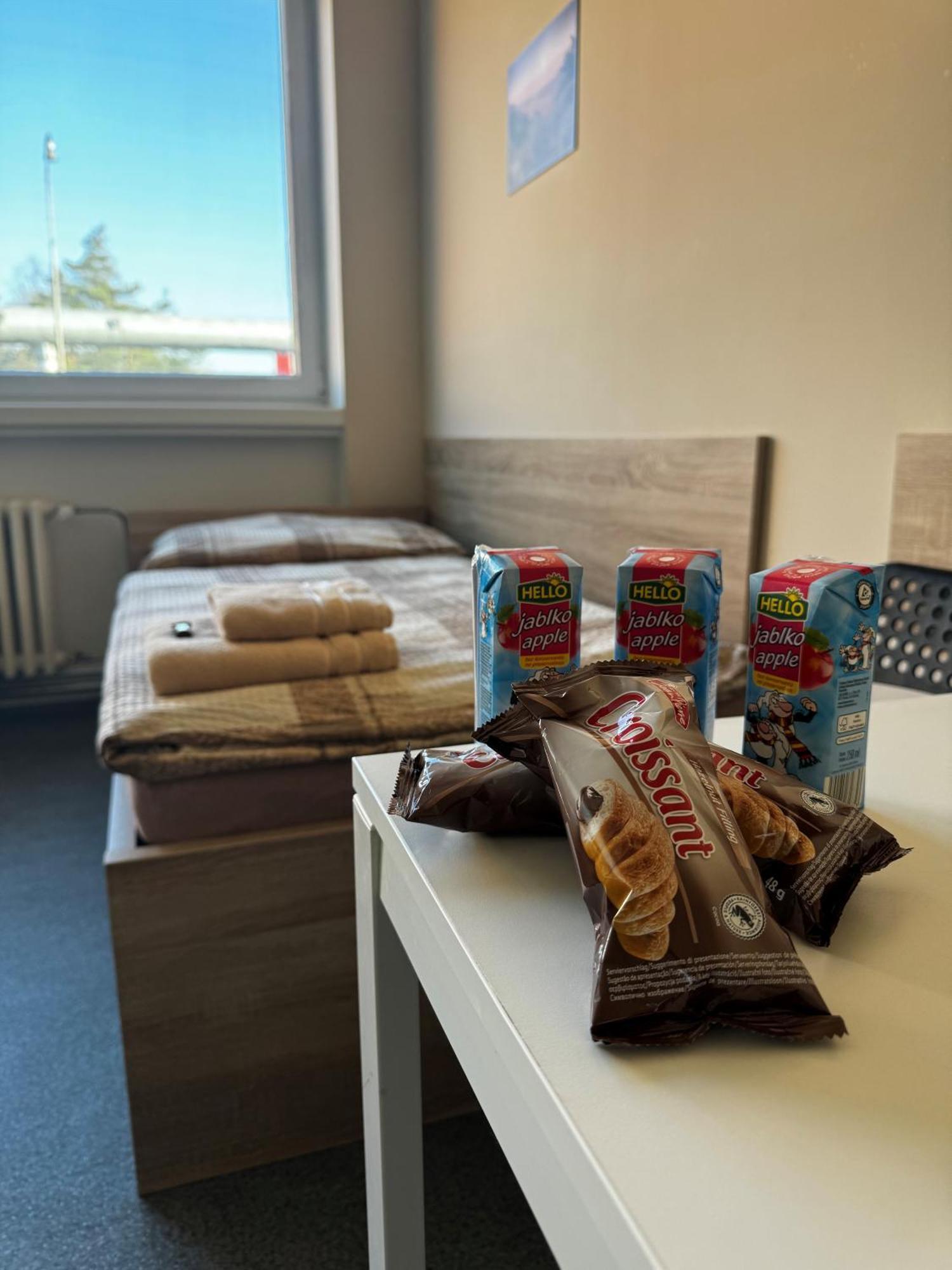 Hostel Годонін Екстер'єр фото